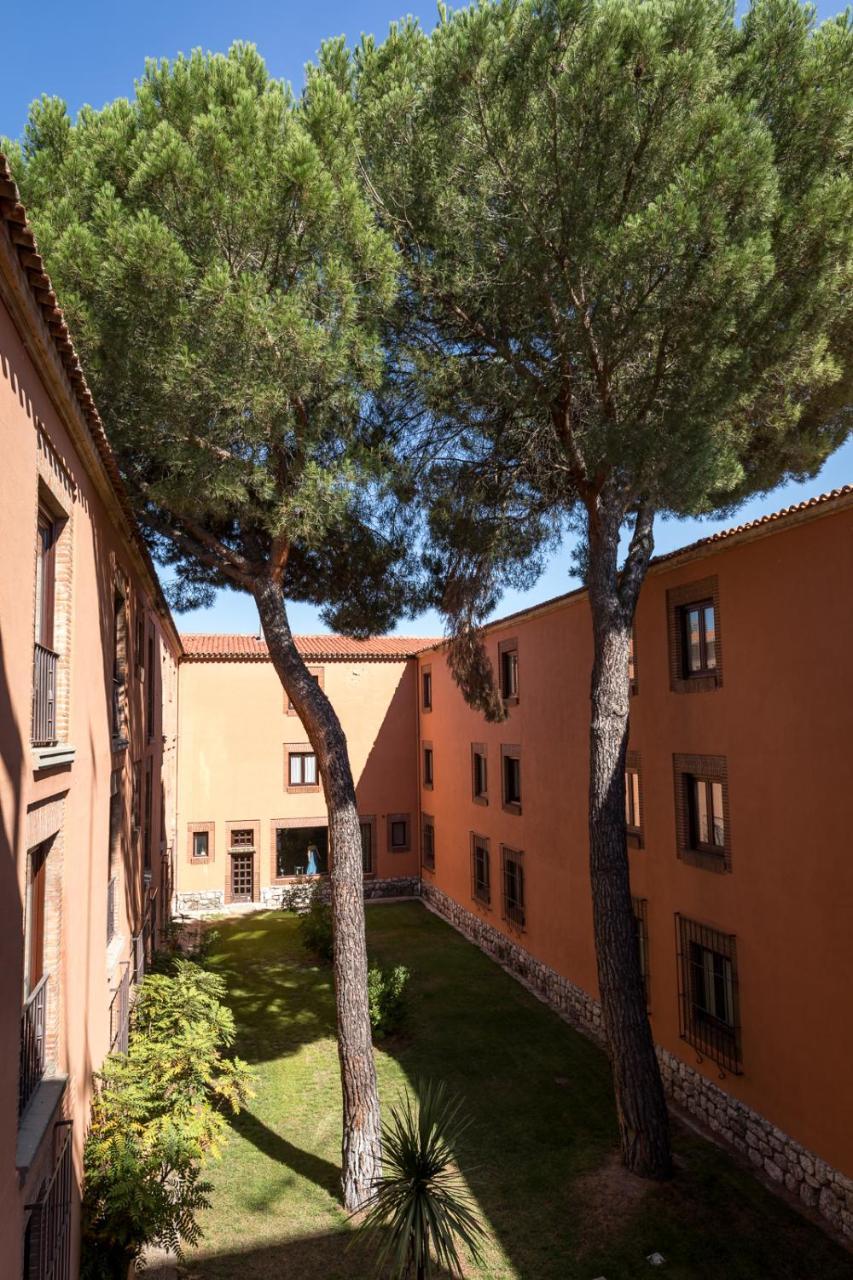 Parador De Tordesillas Luaran gambar