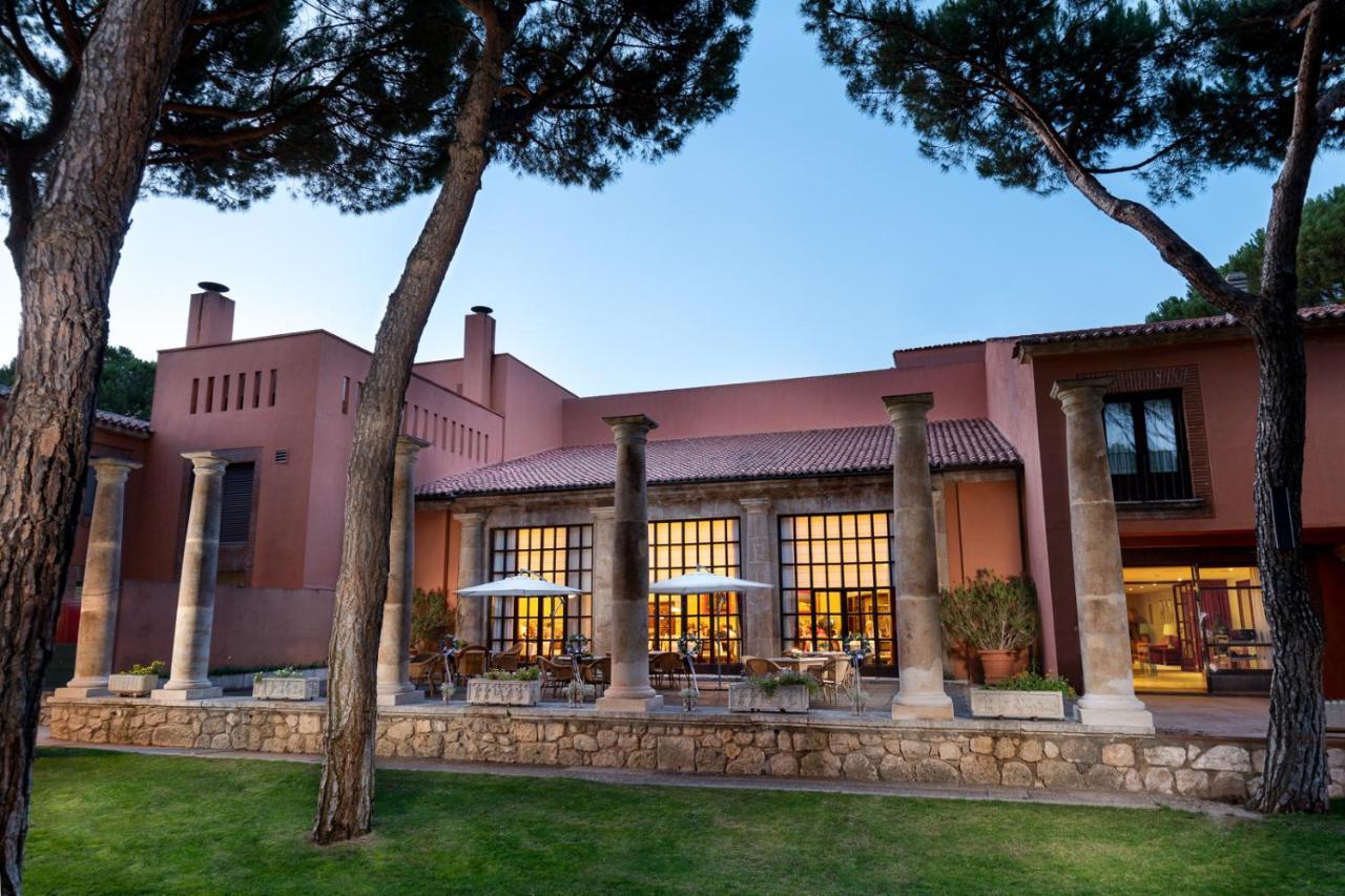 Parador De Tordesillas Luaran gambar